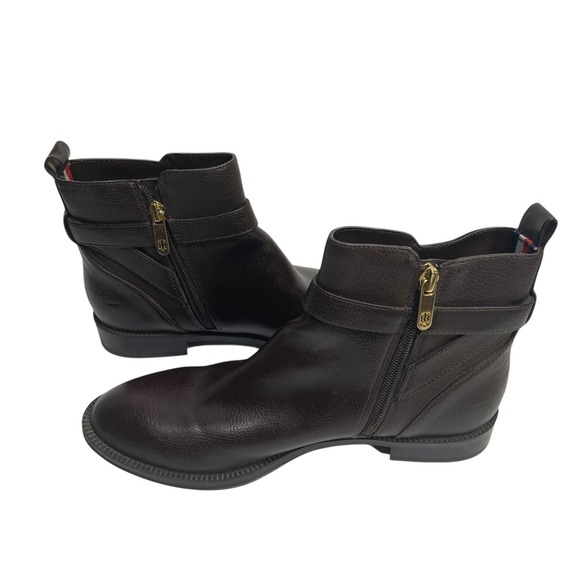 Tommy Hilfiger Women's Ankle Boots 6.5 M  Brown Flats Gold Tone Buckle TWRUMORE - Picture 2 of 9